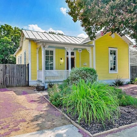 Downtown Historic 2Bdrm, Walk To Riverwalk, Alamo; Beautifully Renovated! 圣安东尼奥 外观 照片