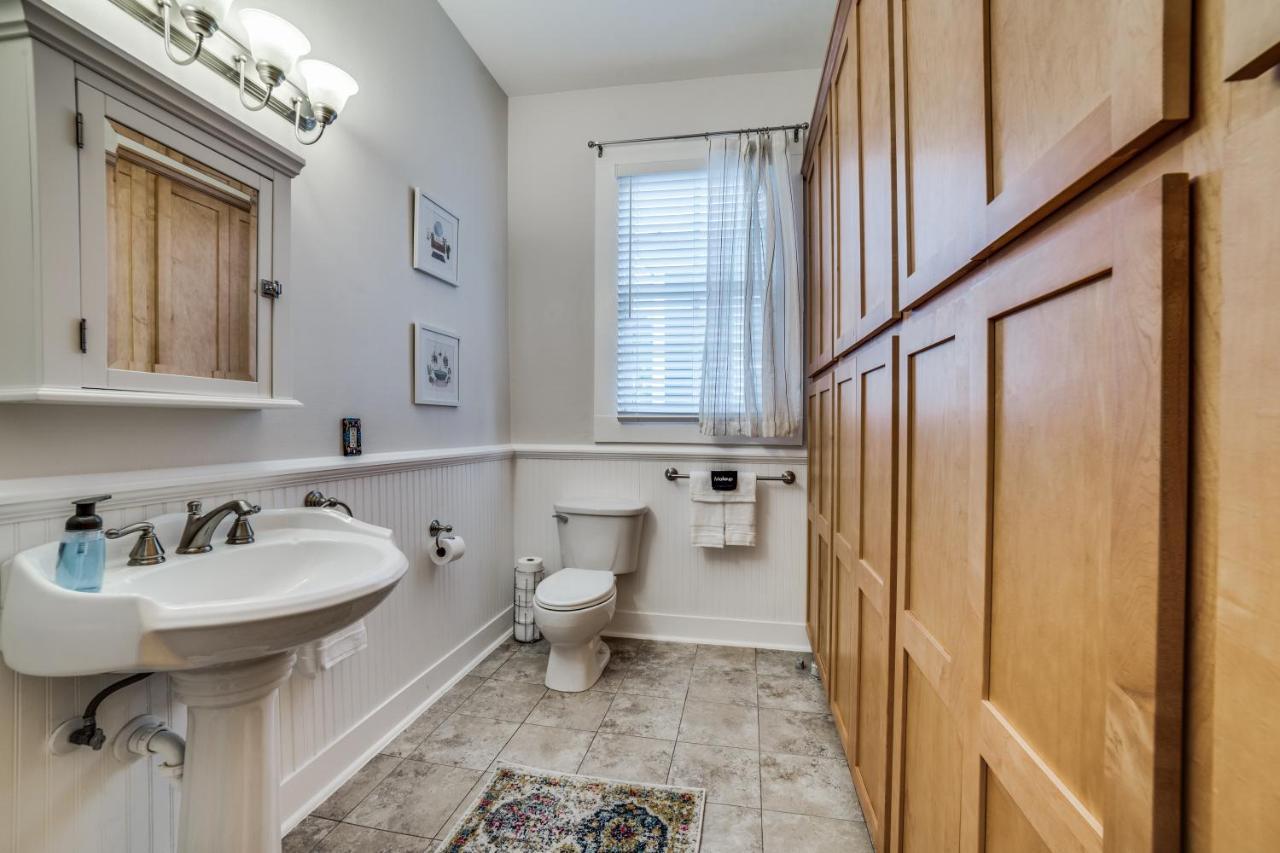 Downtown Historic 2Bdrm, Walk To Riverwalk, Alamo; Beautifully Renovated! 圣安东尼奥 外观 照片